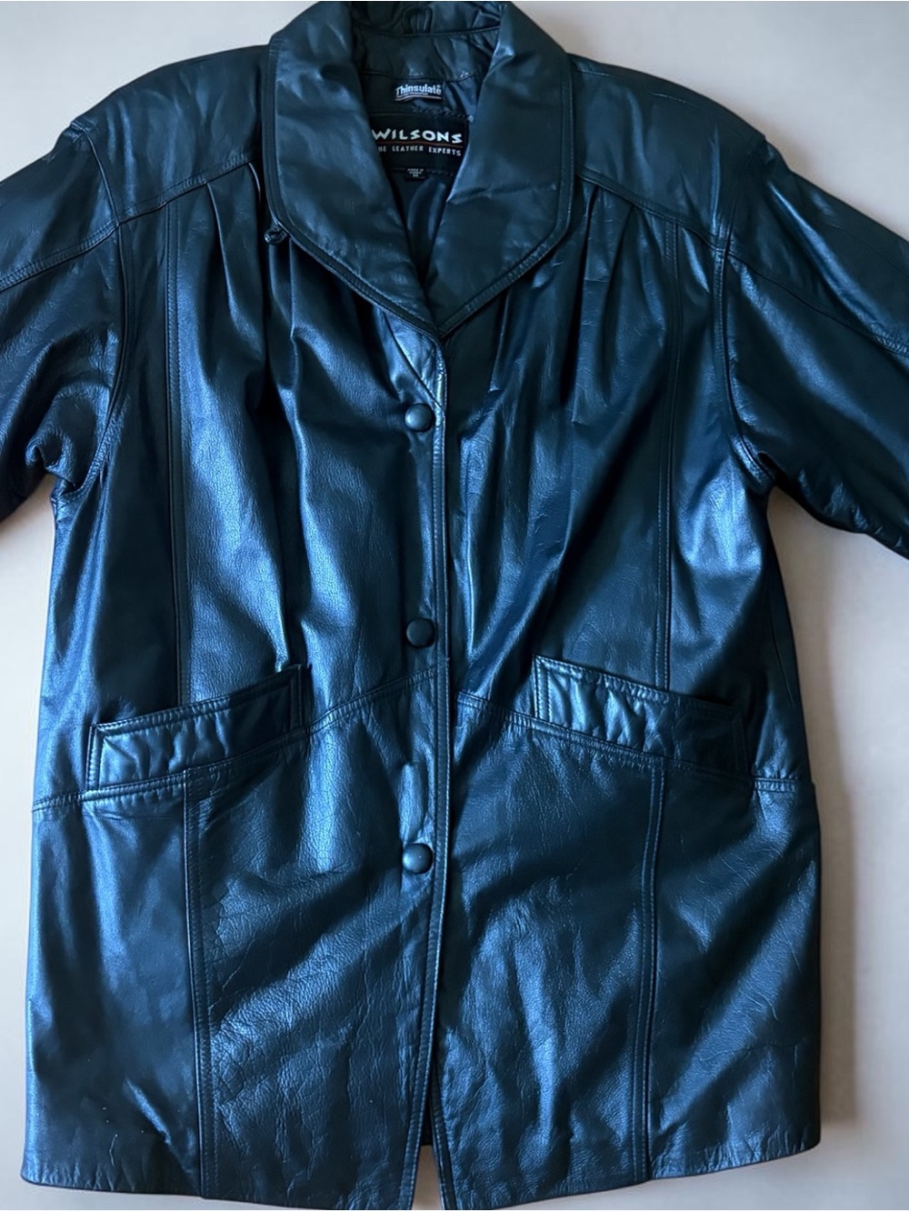 Wilsons Men’s Black Leather Coat Jacket . Button closures Sz M. Thinsulate